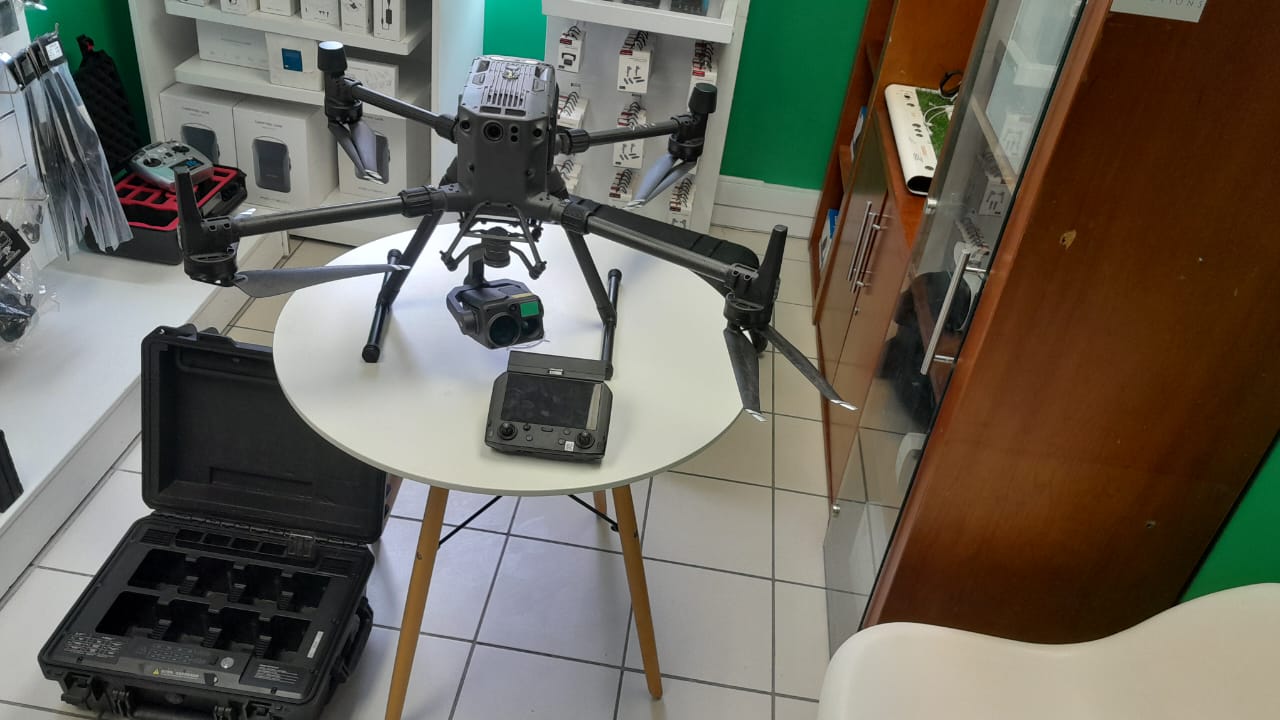 Pre-Loved DJI M300 RTK and H20T Kit with Accessories