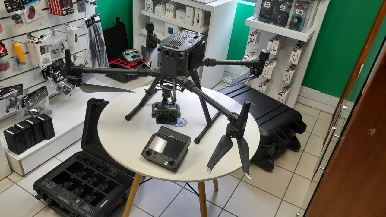 Pre-Loved DJI M300 RTK and H20T Kit with Accessories